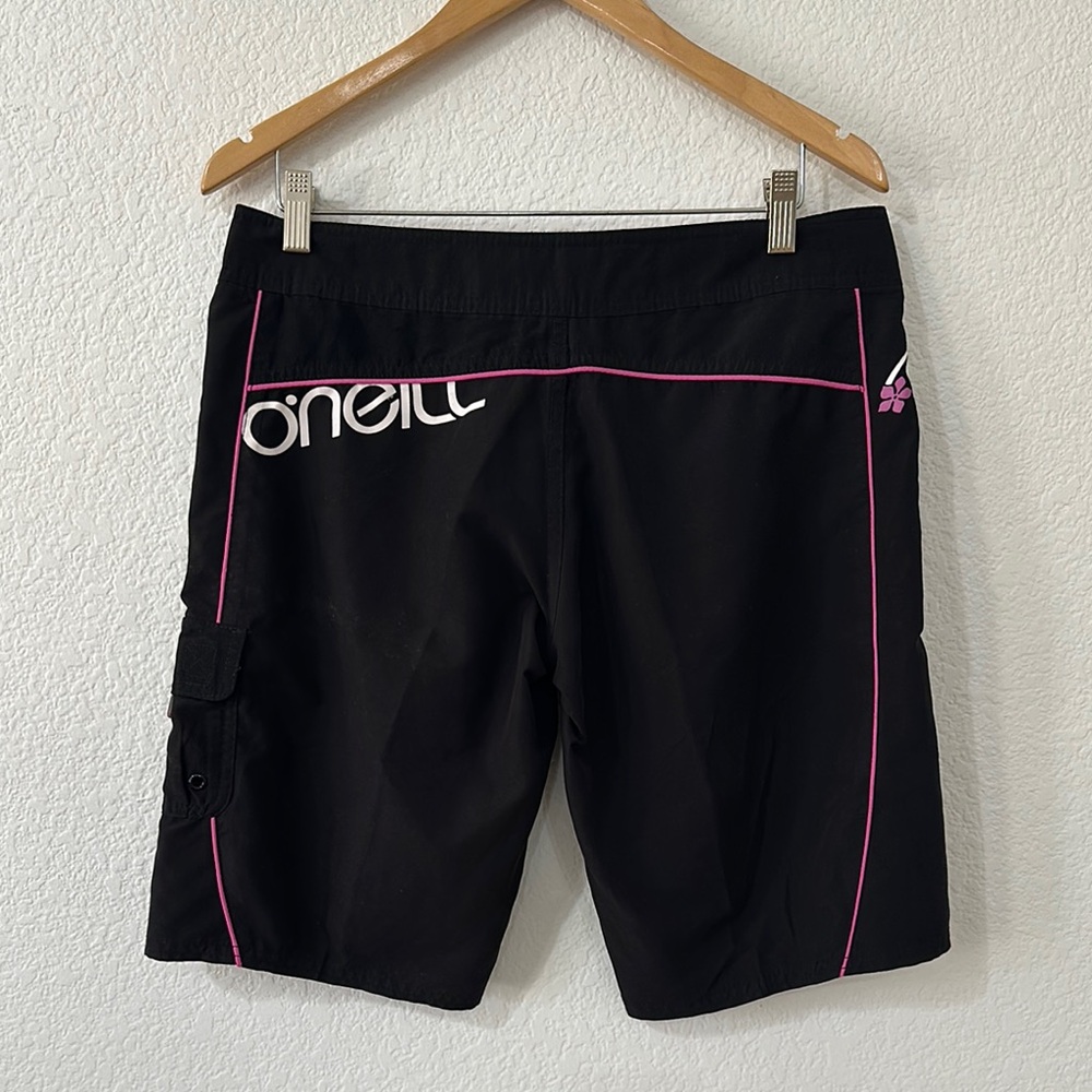 O'NEILL Black and Pink Board Shorts